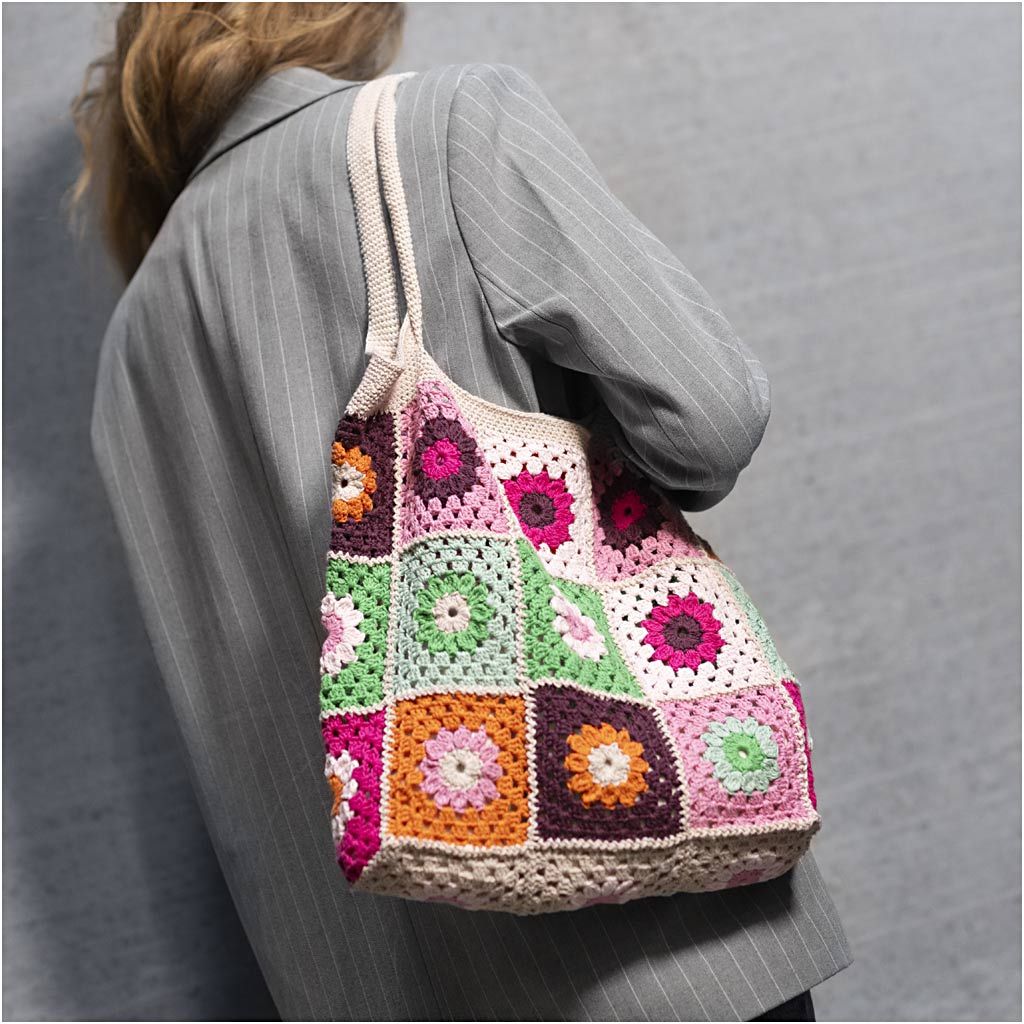 DIY Set Granny Square Retro-Tasche häkeln (5)