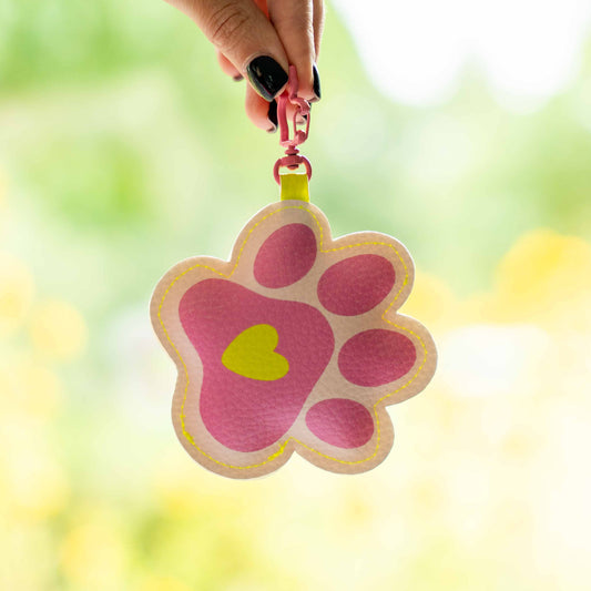 Taschengebömsel Pfote